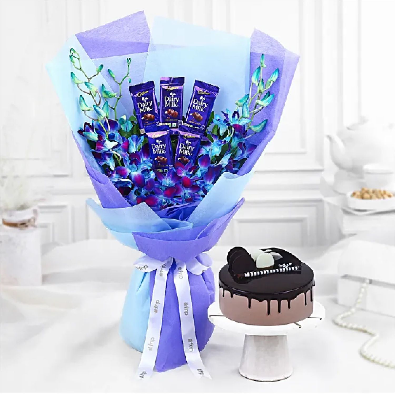 bloomy-orchids-and-choco-cake-combo_1.jpg