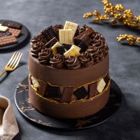 choco-magic-cream-cake-750gm_1.jpg