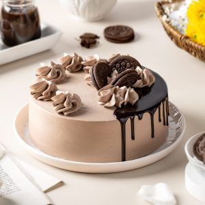 Chocolate Caramel Fudge Cake Half Kg