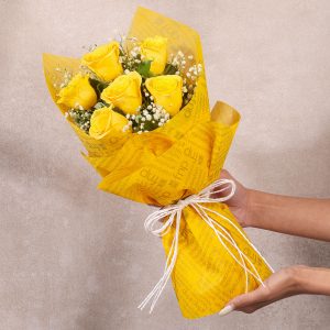 Enticing 8 Yellow Roses Bouquet