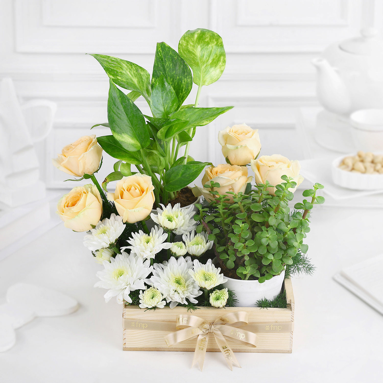 green-babies-n-floral-beauties-gift-tray_1.jpg