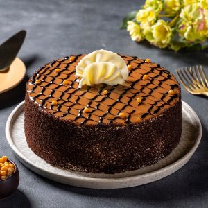 Heavenly Butterscotch Cream Cake Half Kg
