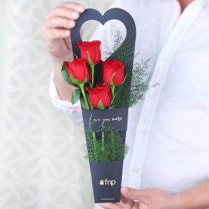 Magic Of Love Red Rose Sleeve