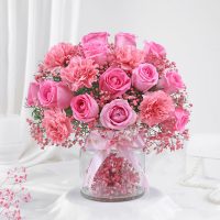 magical-rose-arrangement-for-incredible-mom_2.jpg