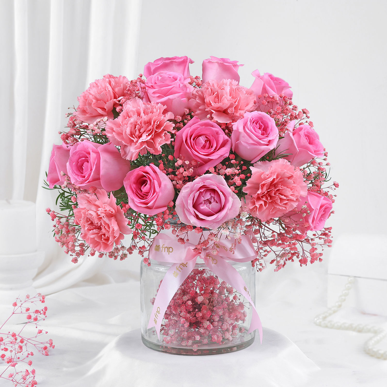 magical-rose-arrangement-for-incredible-mom_2.jpg