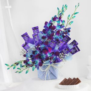 Magical Sweet Love Vase Arrangement