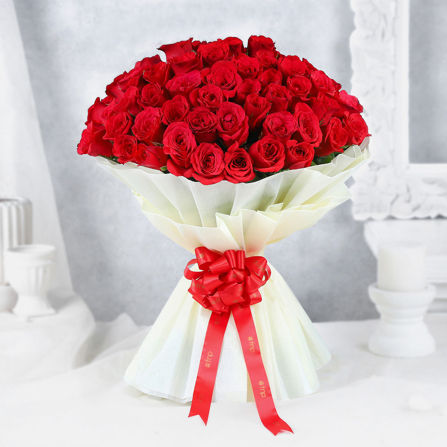 majestic-50-red-roses-bouquet_1.jpg