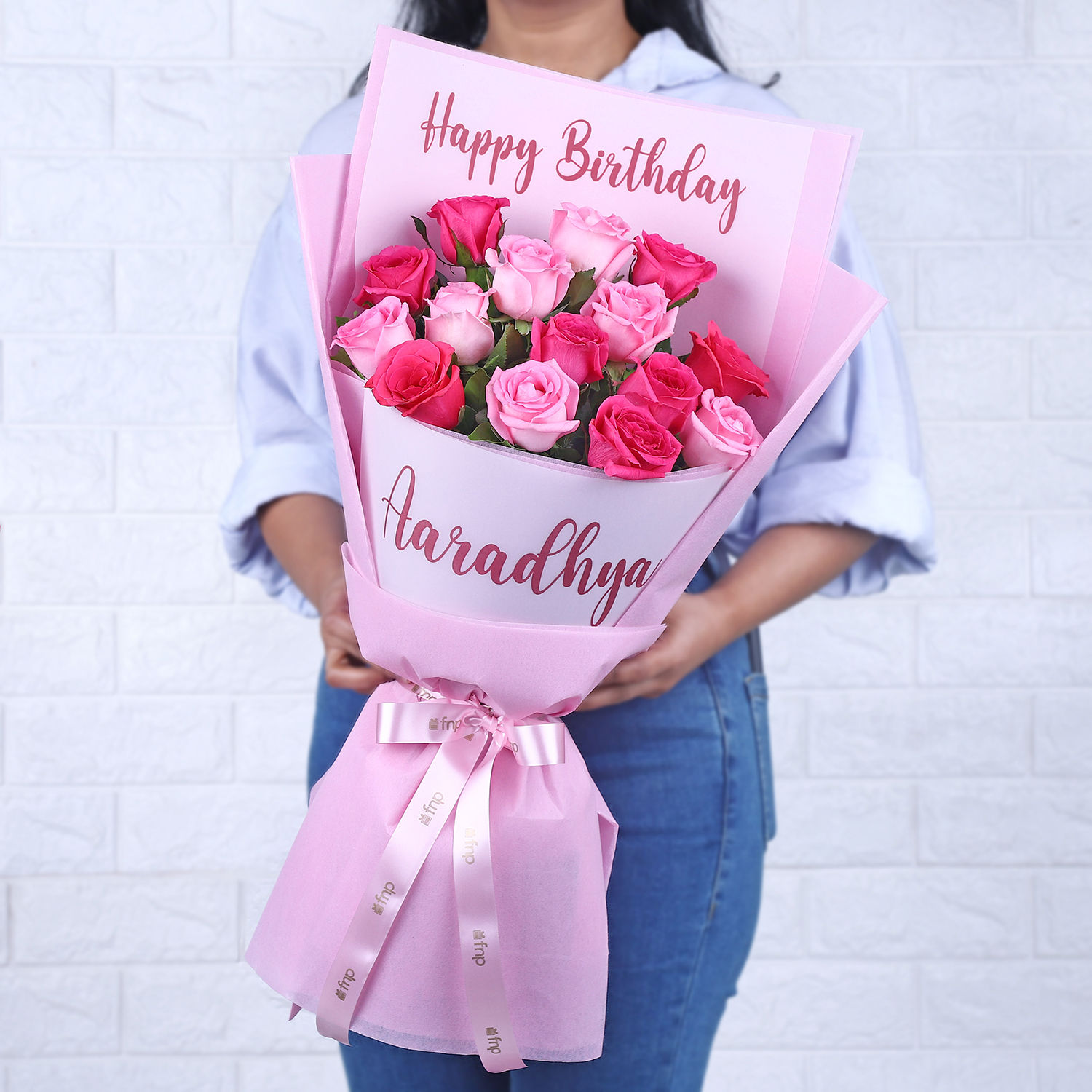 personalised-birthday-rose-bouquet-n-creamy-cake_7.jpg