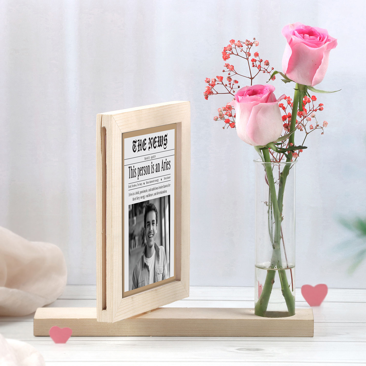 personalised-photo-frame-with-blushing-roses-for-aries_3.jpg