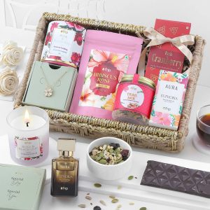 Rakhi Radiance N Treats Hamper