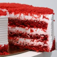 red-velvet-fresh-cream-cake-half-kg_5.jpg