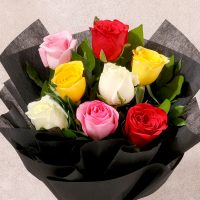 special-8-mixed-roses-bouquet_2.jpg