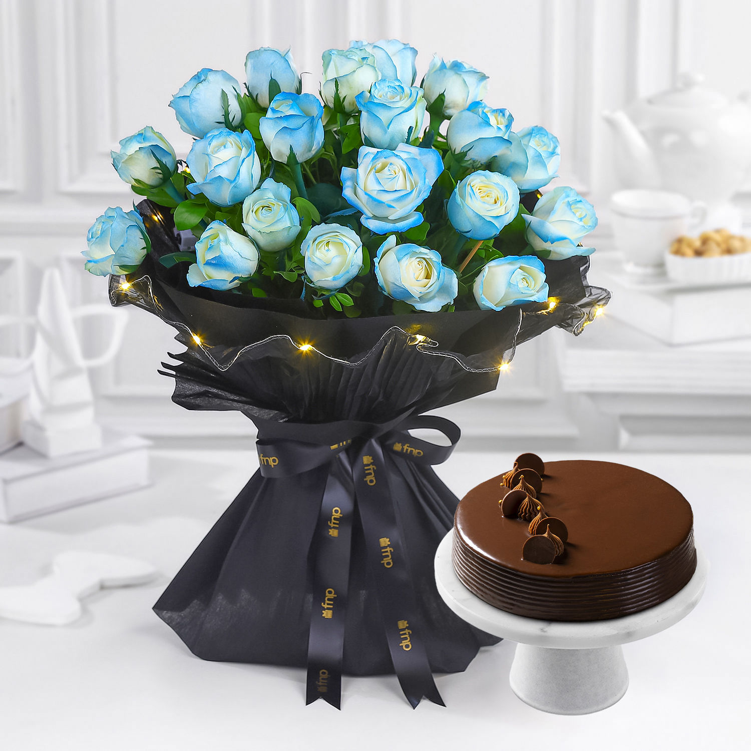 starry-nightfall-bouquet-n-truffle-cake-constellation_1.jpg