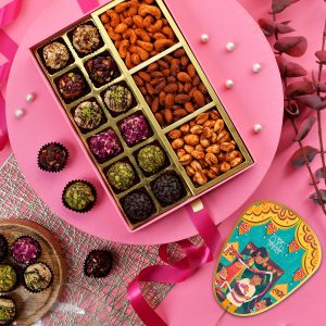 The House Of Treat Nuts N Laddoo Selection Hamper