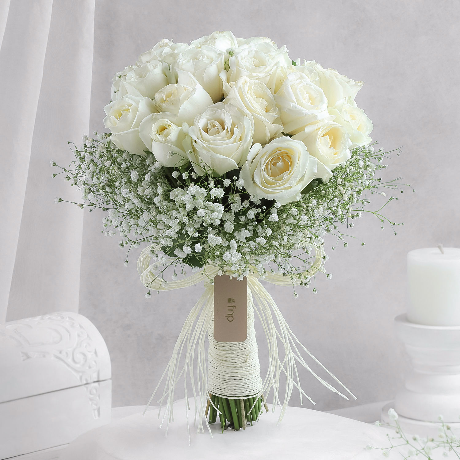 whispers-of-white-and-blooms_1.jpg